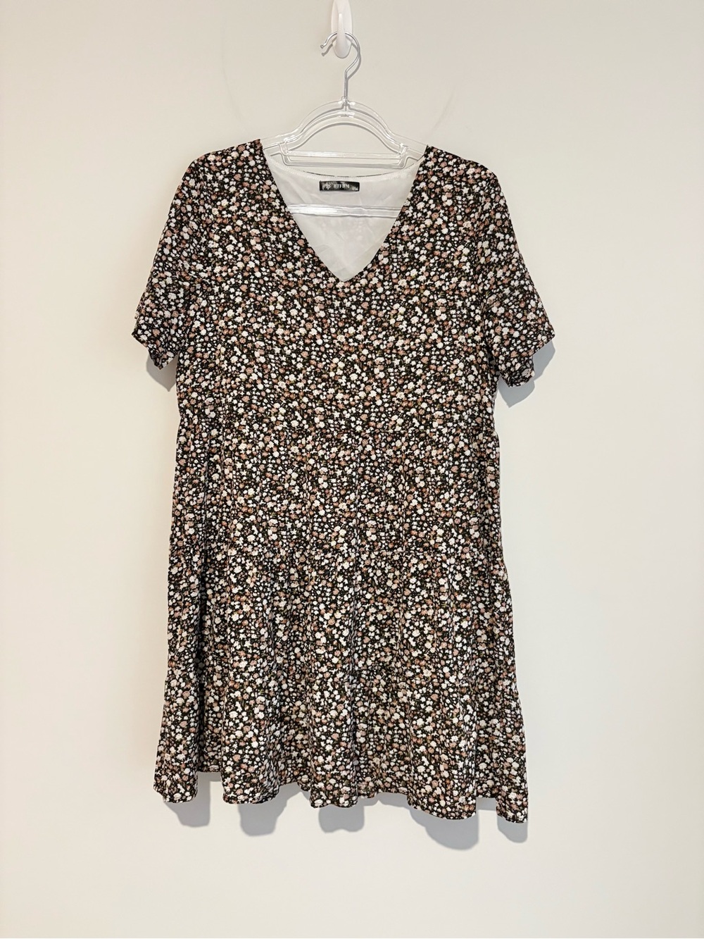 BTFBM Multicolor Floral Short Sleeve v neck Pullover Flare Dress black medium